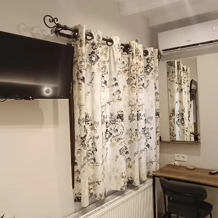 Bacchus Winter Πανσιόν