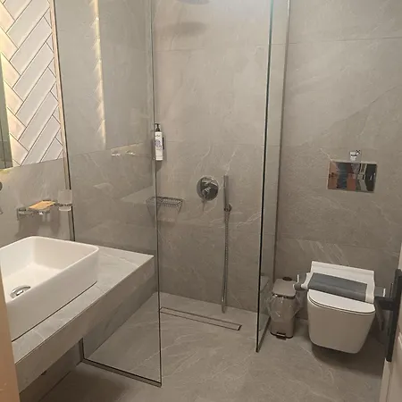 Bacchus Winter 招待所 阿克皮萨