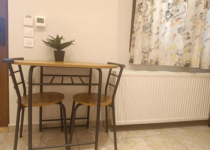 Bacchus Winter בית הארחה