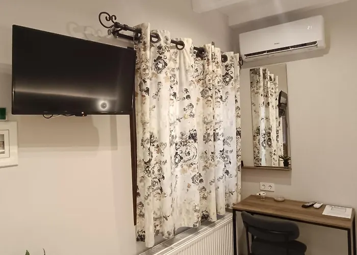 Bacchus Winter בית הארחה